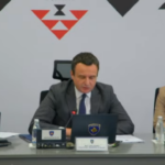 Kurti: Građani da ne budu žrtve herojizacije Fatona Hajrizija, patriota je Afrim Bunjaku i svi policajci koji su pali na dužnosti na Kosovu