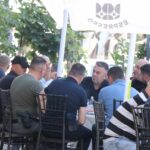 Završio se protest Srba, Svečlja ponovo došao da pije piće u C’est la vie Svečlja i Krasnići