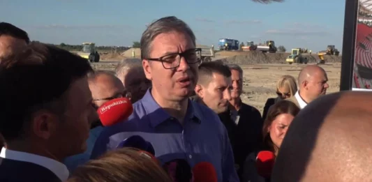 Vučić ALo