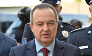 Dačić: Troje povređenih u Novom Sadu
