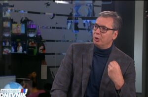 Aleksandar Vučić Pink