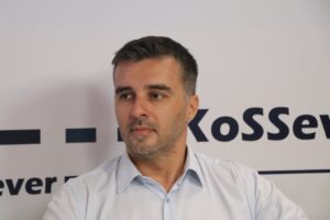 Kreni-Promeni: Hapšenja Srba u Đakovici i Prizrenu nose potpis Kurtija i Vučića