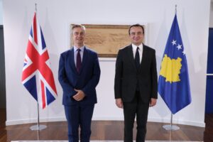 Britanski ambasador i kosovski premijer