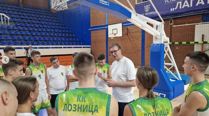 Duško Vujošević o trenerskom debiju Aleksandra Vučića u Loznici: Više bih voleo da je trening održao u Kosovskoj Mitrovici