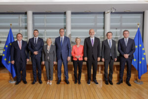 Kurti nakon radnog ručka u Briselu
