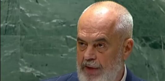 FOTO: Edi Rama/Skrinšot FB