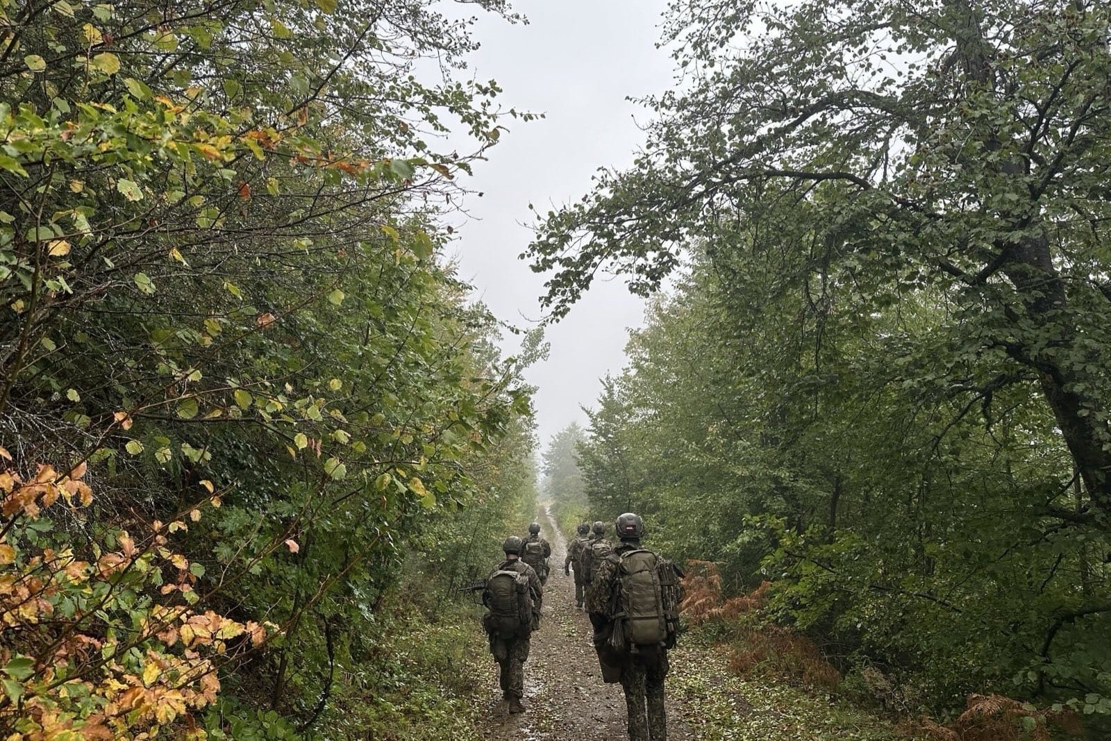 Letonski pripadnici KFOR-a vršili rutinsku patrolu u Zubinom PotokuLetonski pripadnici KFOR-a Zubin Potok