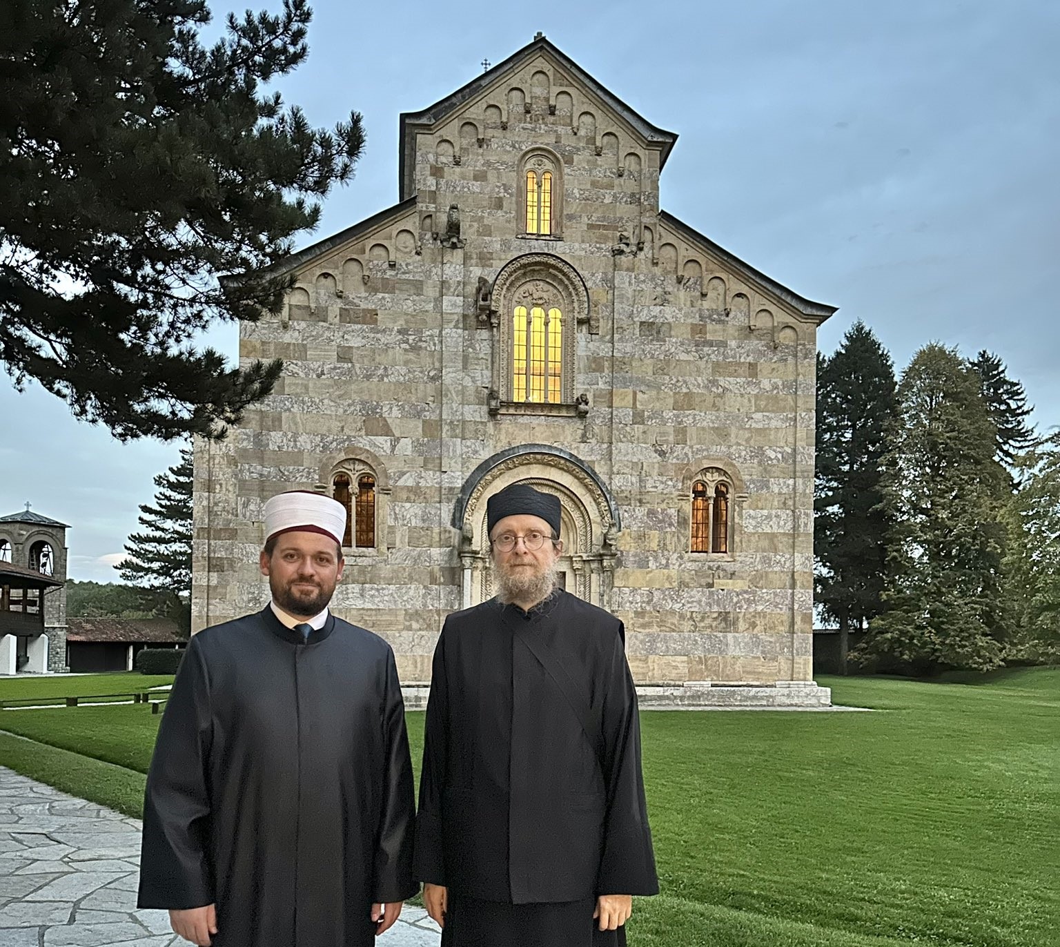 Imam džamije u Prištini posetio Visoke Dečane