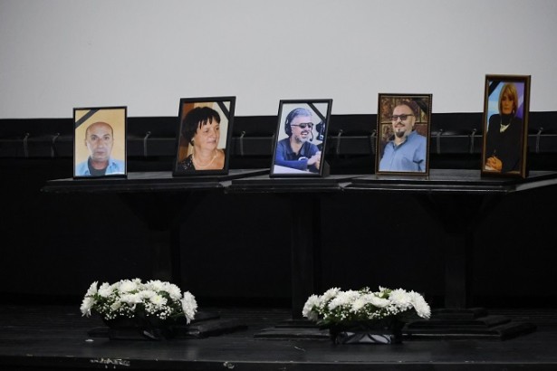 Komemoracija nedavno preminulim novinarima u Gračanici