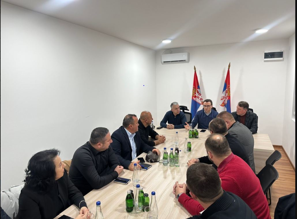 FOTO: Petar Petković i Srpska lista/Nalog X