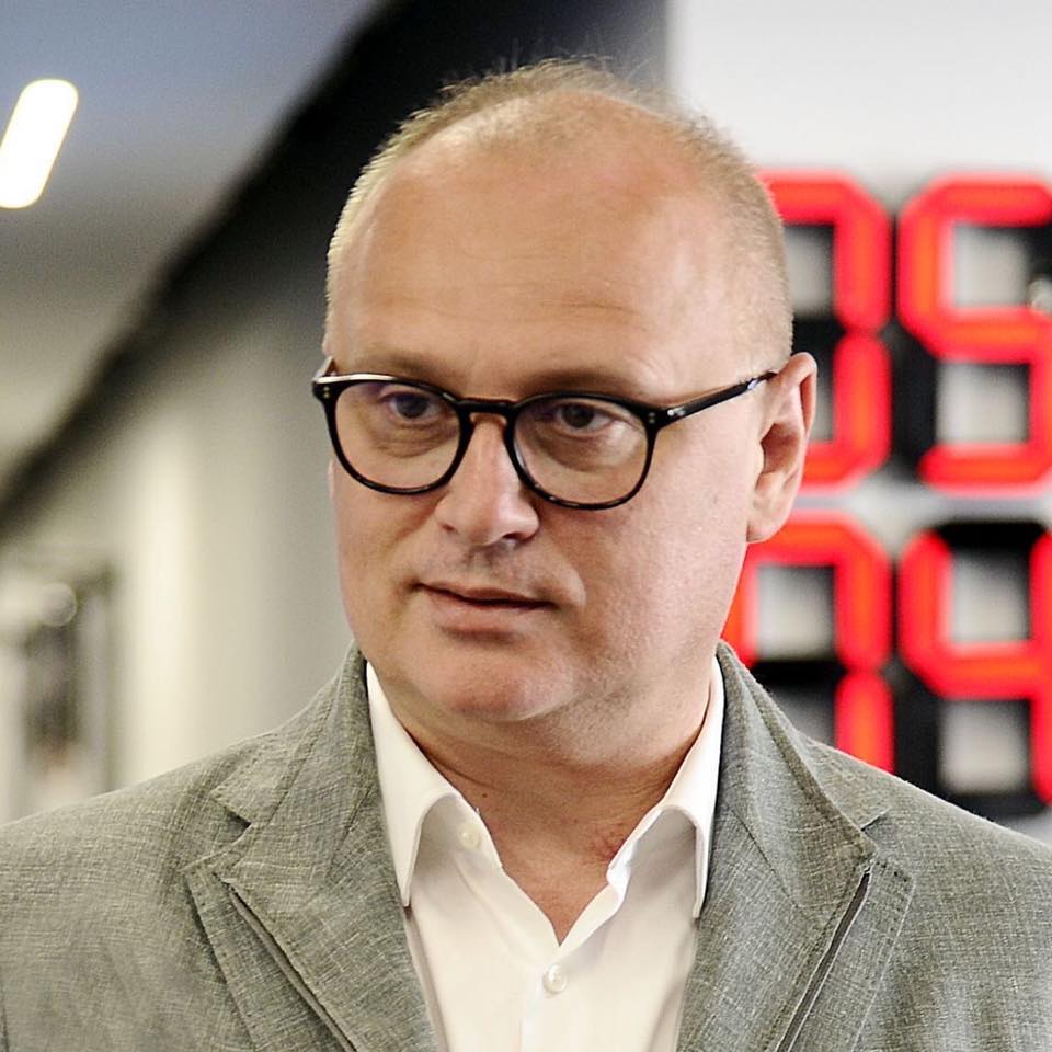 Goran Vesić podnosi ostavku zbog nesreće u Novom Sadu, kroz suze se obratio kolegama iz stranke
