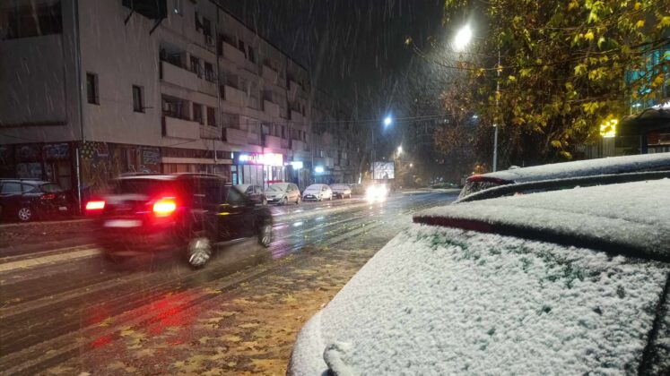 Sneg Mitrovica