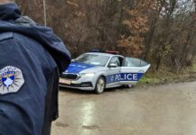 KP o dva hapšenja na Severu: Jedan tražen zbog ratnog zločina u Srbici, drugi uhapšen na Brnjaku