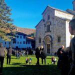 Visoki Dečani pripremili titl na 6 jezika za film „Pobedilac smrti“ Visoki dečani ktitorska slava