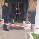 Svečlja objavio video zaplene u danas plombiranim objektima, na stotine dokumenata, zastave i Putinova slika