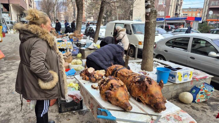Božićna pijaca Mitrovica