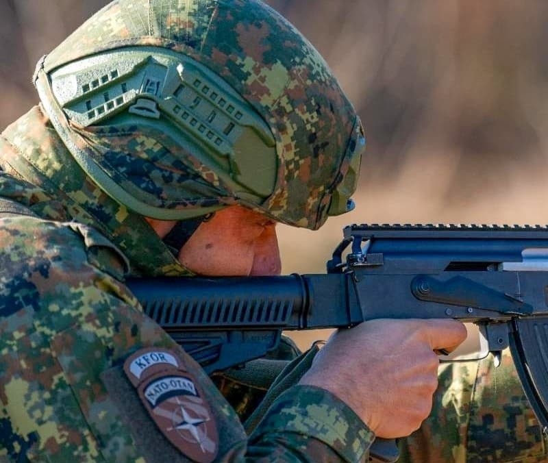 Bugarski vojnici KFOR-a izveli vežbu gađanja pojedinačnim oružjem