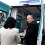 Srpska lista uručila sanitetsko vozilo Domu zdravlja u Lapljem selu
