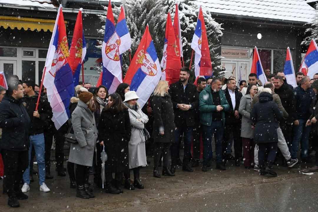 SL započela kampanju iz Raniluga i Pasjana, sa podrškom zdravstvu, a potom i kod Luke Zlatičanina u Goraždevcu