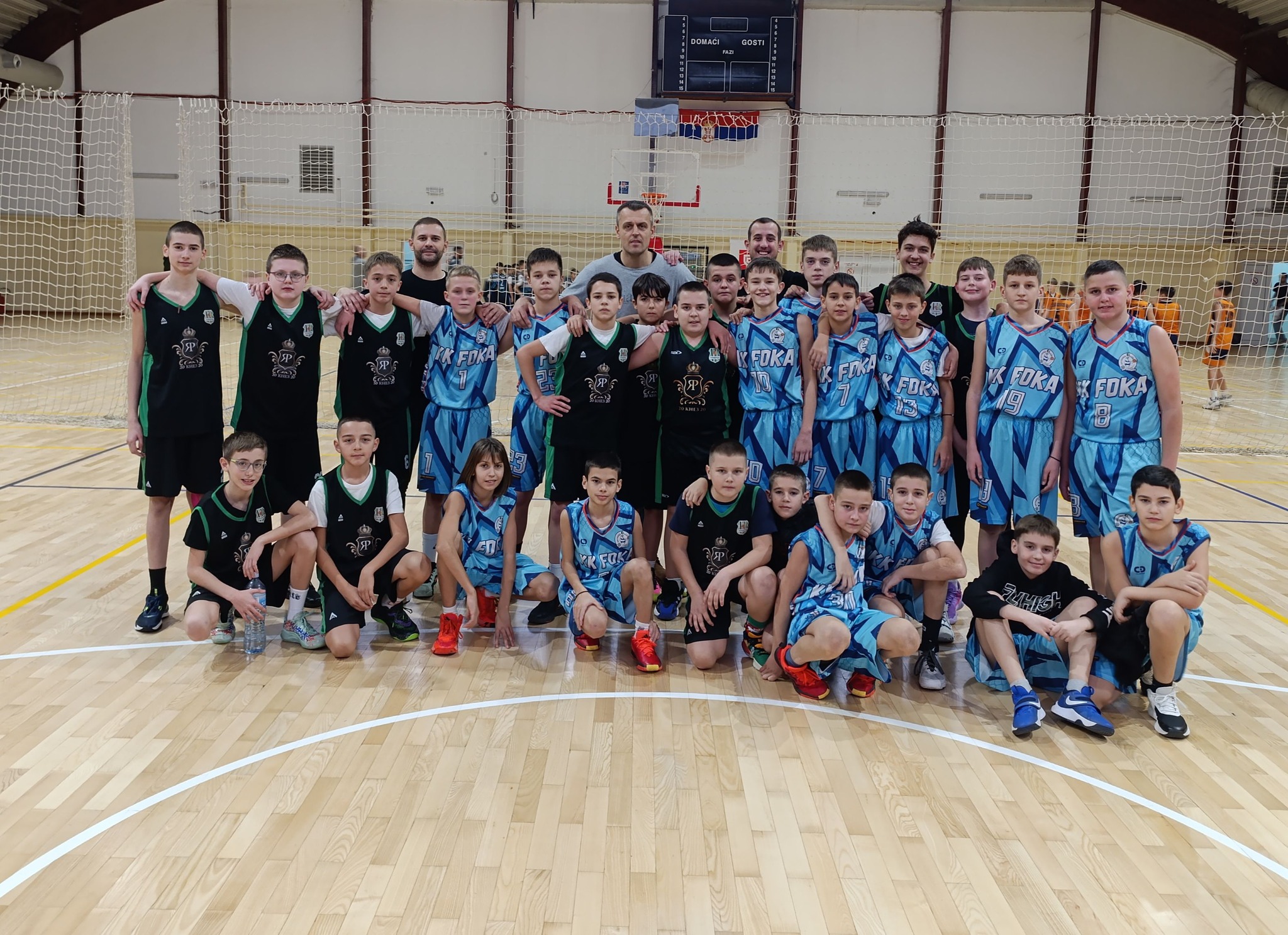Mali Trepčini košarkaši na turniru u Kragujevcu