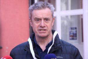 Britanski ambasador: Politički lideri da se udruže, formiraju skupštinu i vladu, fokusiraju se na prioritete