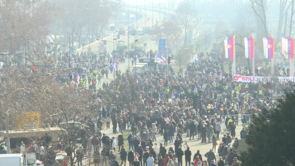 Drugi dan blokade Mosta slobode: Studenti očistili grad i probudili Novi Sad