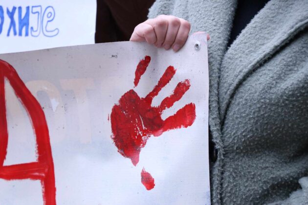 Targetiranje studenta, ne izve&scaron;tavanje: "Zalažete se za bolje dru&scaron;tvo, a osvanete kao državni neprijatelj"