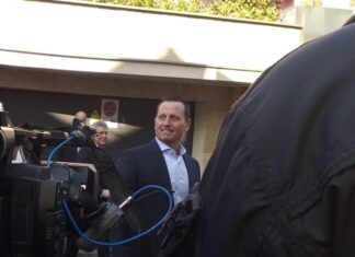 Grenel o RSE i VOA: Ne trebaju nam mediji koje plaća država Ričard Grenel KoSSev