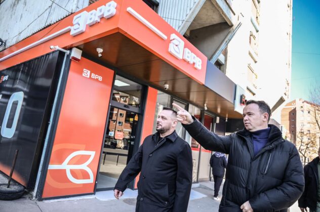 FOTO: Maćedonci i Peci/FB