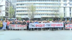 Protesti studenata u Novom Sad i Vrnjačkoj Banji, Beogradska gimnazija u 24-časovnoj blokadi