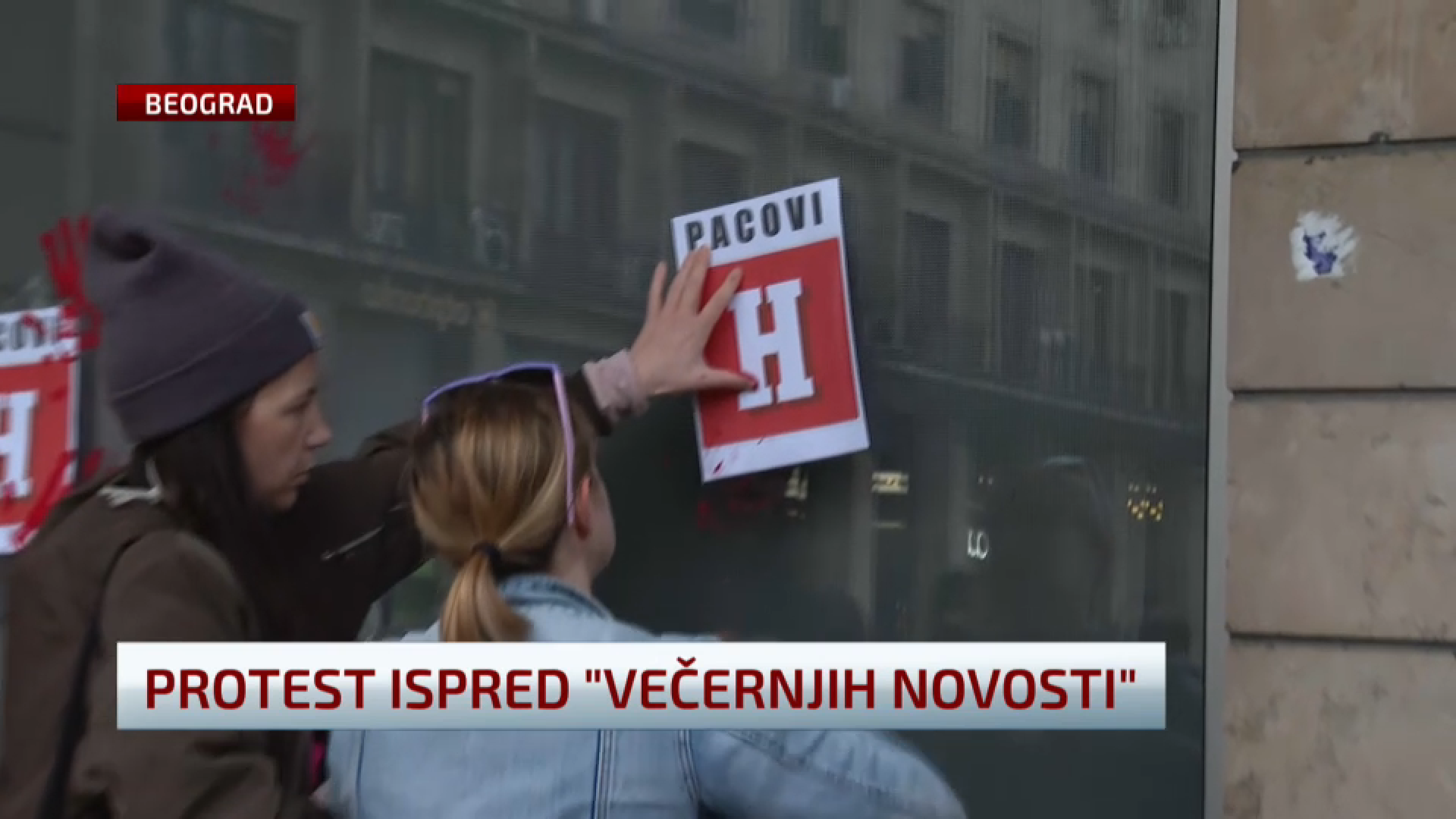 Građani protestnom šetnjom pored redakcija Novosti, Kurira i Politike