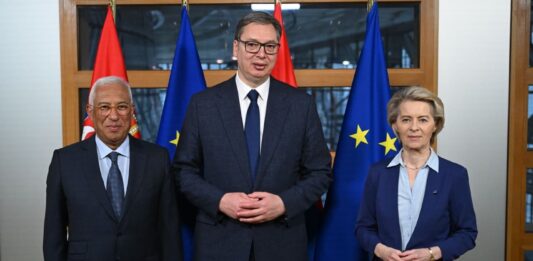 Vučić fon der lajen Košta Vučić