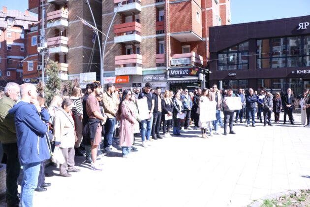 15 minuta ti&scaron;ine Kosovska Mitrovica