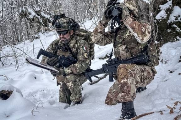 Italijanski vojnici KFOR-a patrolirali duž granice sa Albanijom