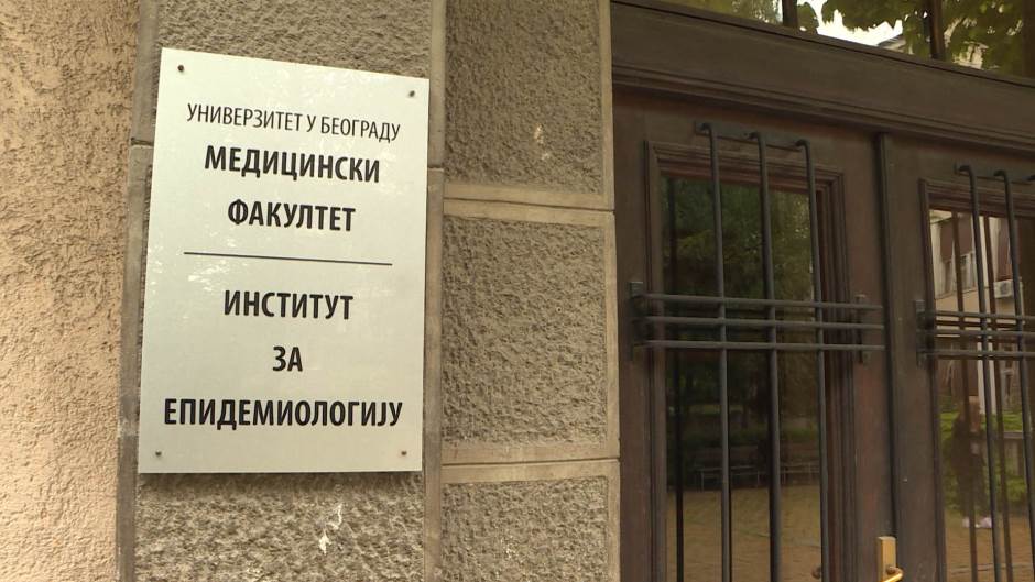 Zaposleni na Medicinskom fakultetu stupaju u štrajk