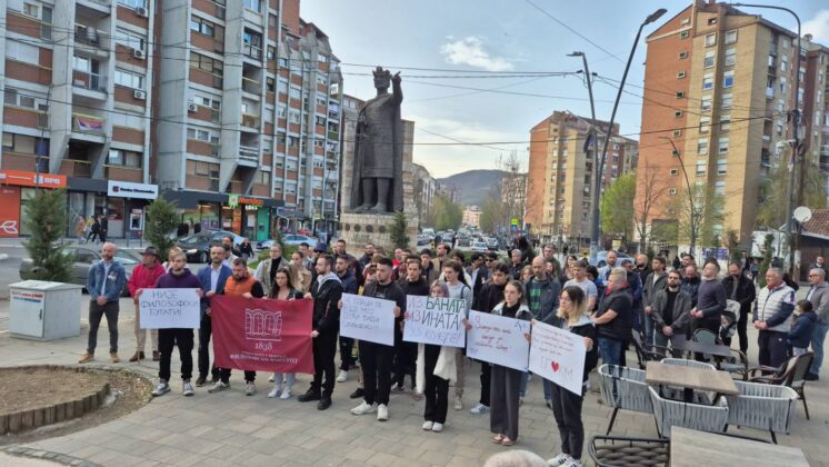 Studenti 16 minuta ti&scaron;ine mitrovica