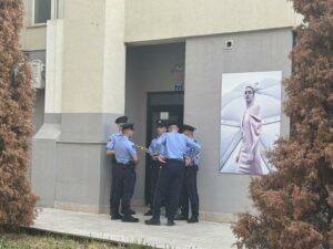 Priština: Muškarac preminuo usled uboda nožem, žena povređena