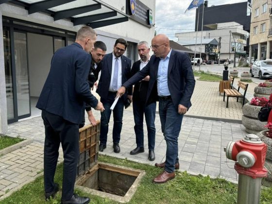 Severna Mitrovica Ugovor potro&scaron;nja vode