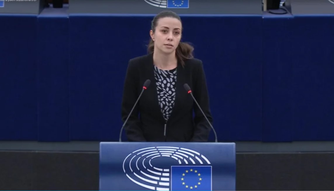 Joveva i Bosanac: Zatvaranje očiju doslovno ubija, politika trgovanja litijumom i avionima polako se urušava
