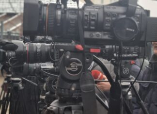 CEC Reverses Decision, Accredits Serbian and Other Media After Harsh Reactions FOTO: KoSSev