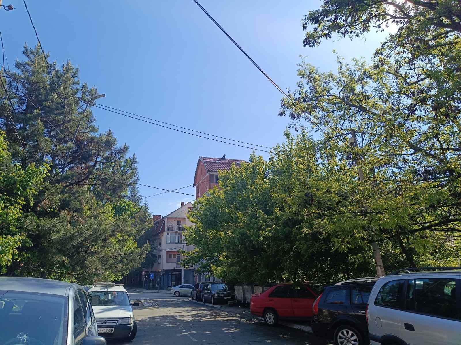 Udes u Severnoj Mitrovici – povređena maloletna pešakinja