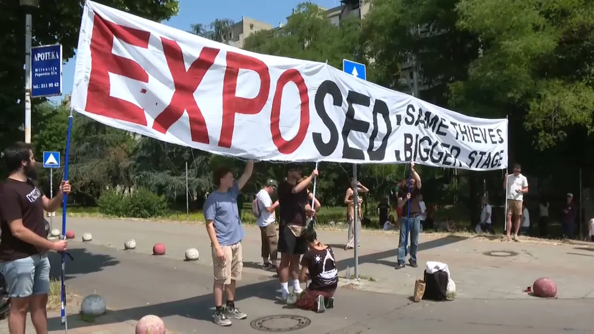 Fakultet političkih nauka u potpunoj blokadi, protesti širom Srbije