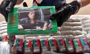 Express: "Scarface" prelepljen preko droge u Italiji, Albanac uhapšen sa 27 kg