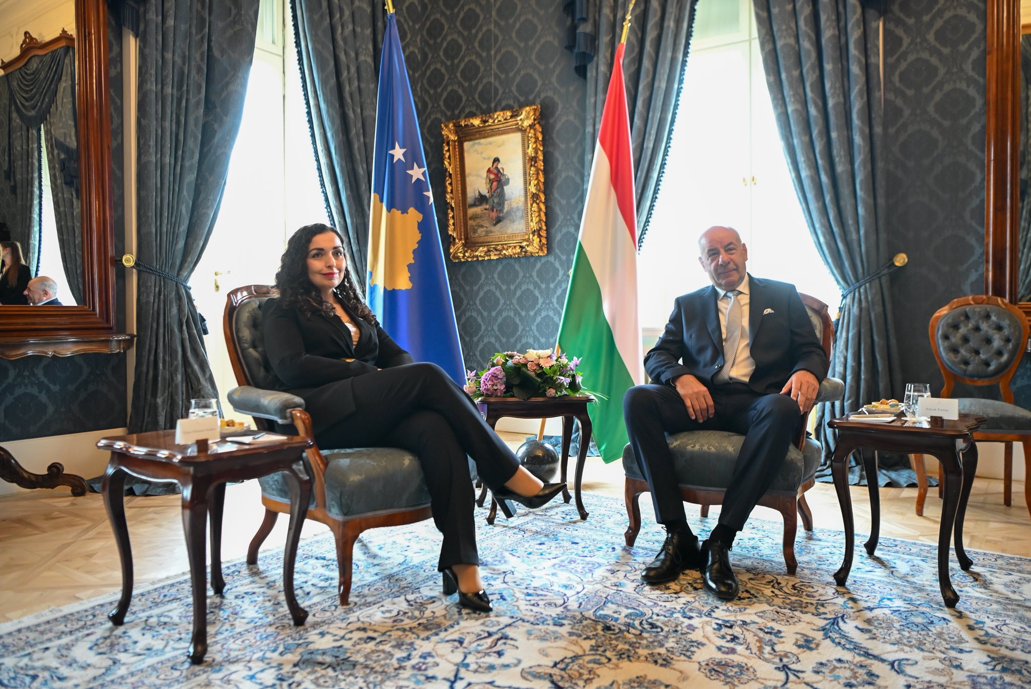 Osmani sa predsednikom Mađarske: Kosovo ostaje posvećeno produbljivanju saradnje