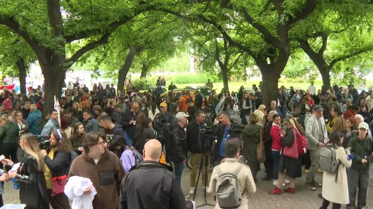 N1: Odloženo ročište u slučaju protiv aktivista SNS koji su krajem januara prebili studente: Jedan osumnjičeni se nije pojavio