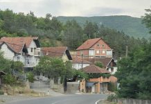Tri saobraćajna slučaja u Leposaviću, policija oduzela jedno vozilo Leposavić KoSSev
