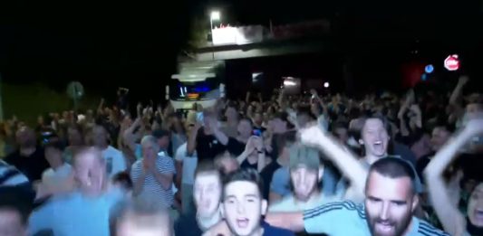 Slavlje u Užicu: Građani blokirali magistralu, žandarmerija se povukla - "odlazite, ovo je slobodarski grad"