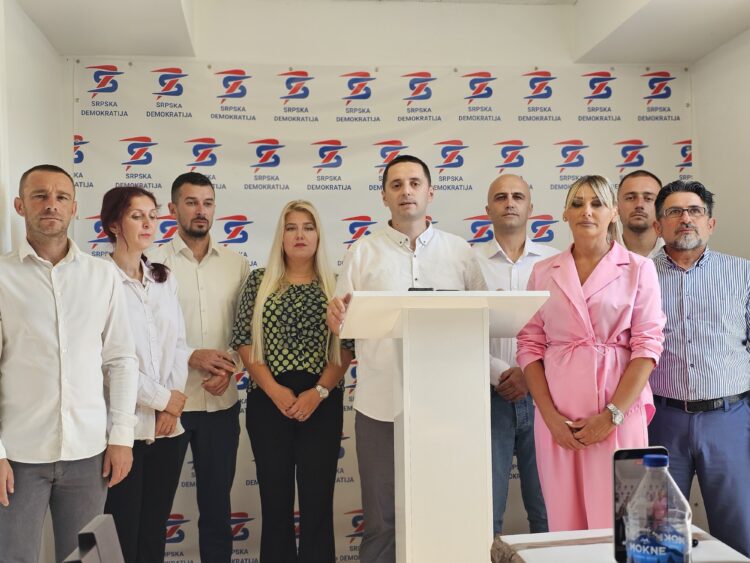 Veljkoviću obijena kuća, pritisci i na članove biračkih odbora – Srpska demokratija pred izbore optužuje Srpsku listu