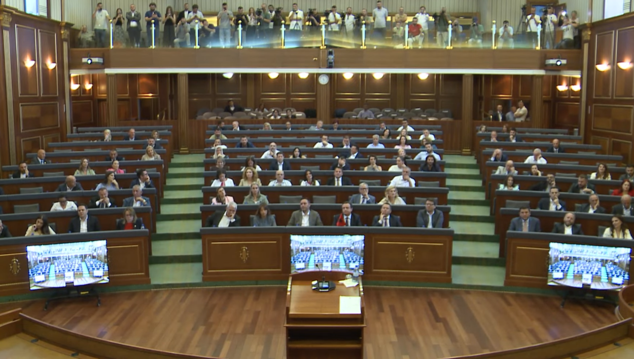 Kosovska skupština konstitutivna sednica