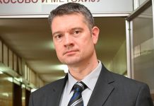 Kad Kurti uhapšenog srpskog zvaničnika optuži za veze sa sopstvenom obaveštajnom agencijom, a mediji mu veštače telefon Igor Popović pomoćnik dirketora Kancelarije za KiM